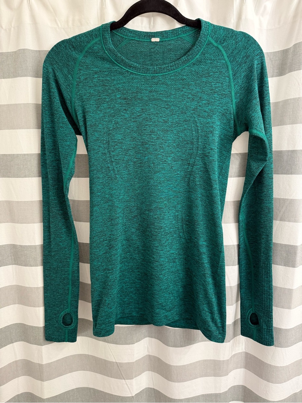 Lululemon Women’s Swiftly Tech Long Sleeve Crew Neck Size 6 Heathered Green Run